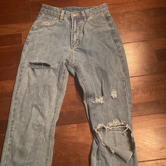 Shein jeans size XS - Picture 2 of 5